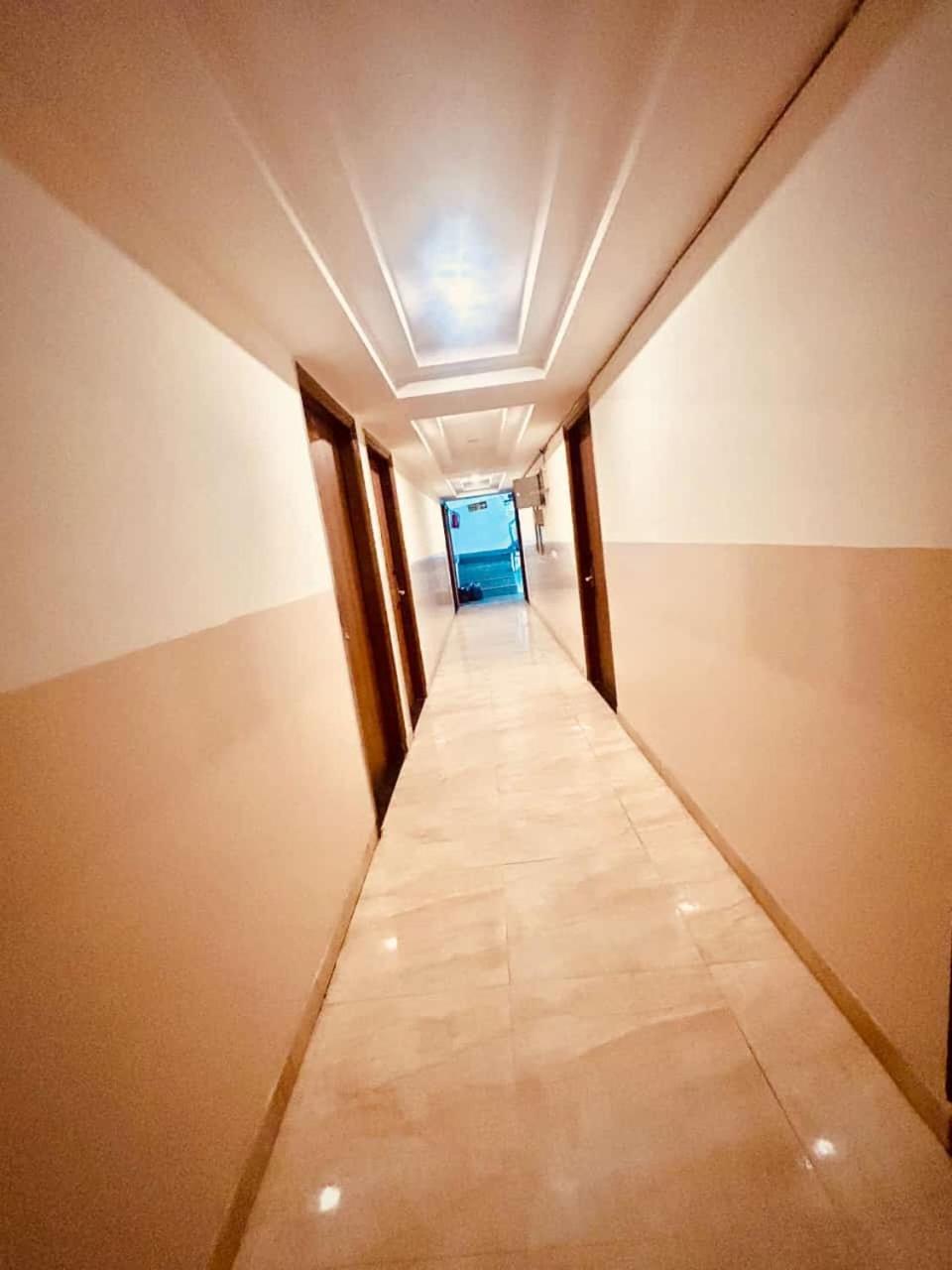 Hotel Airport City New Delhi Exterior foto
