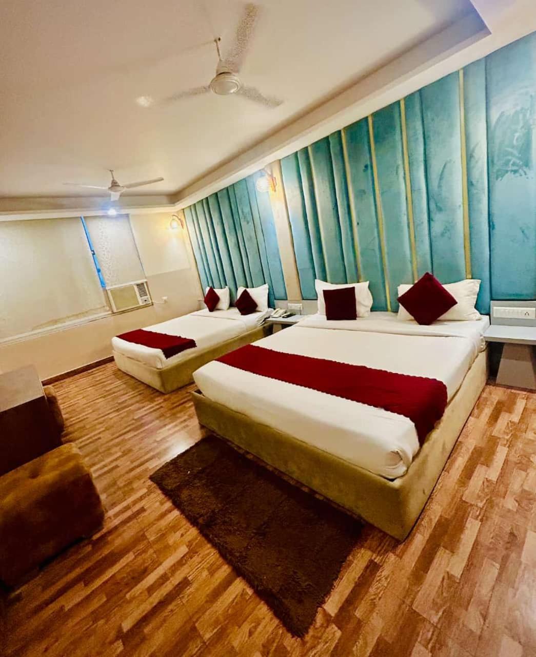 Hotel Airport City New Delhi Exterior foto