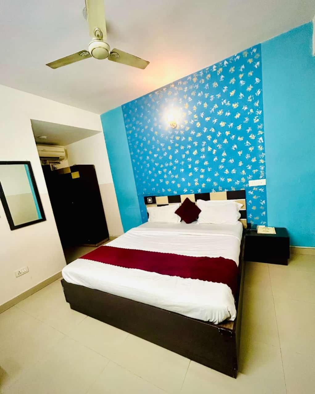 Hotel Airport City New Delhi Exterior foto