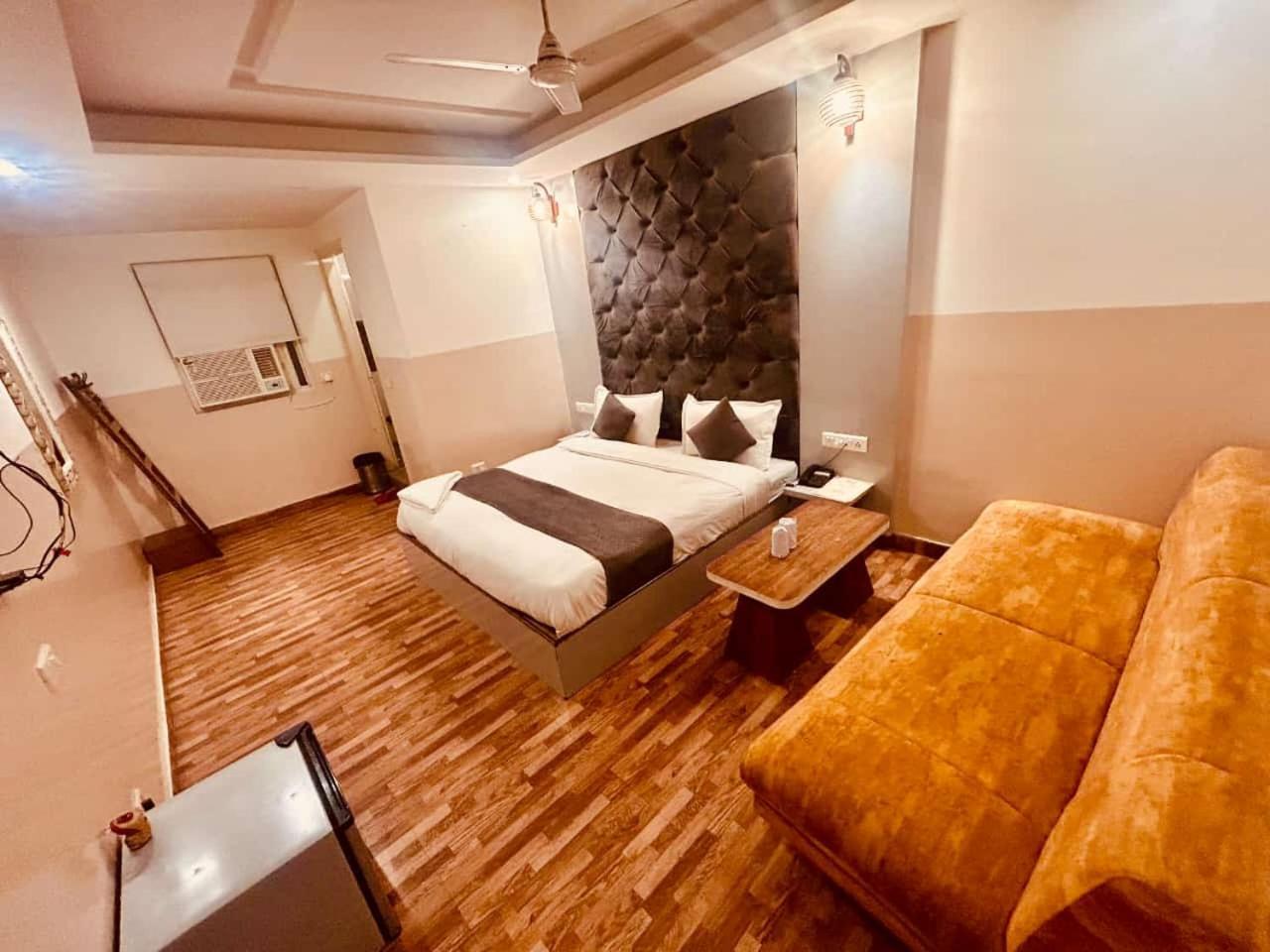 Hotel Airport City New Delhi Exterior foto